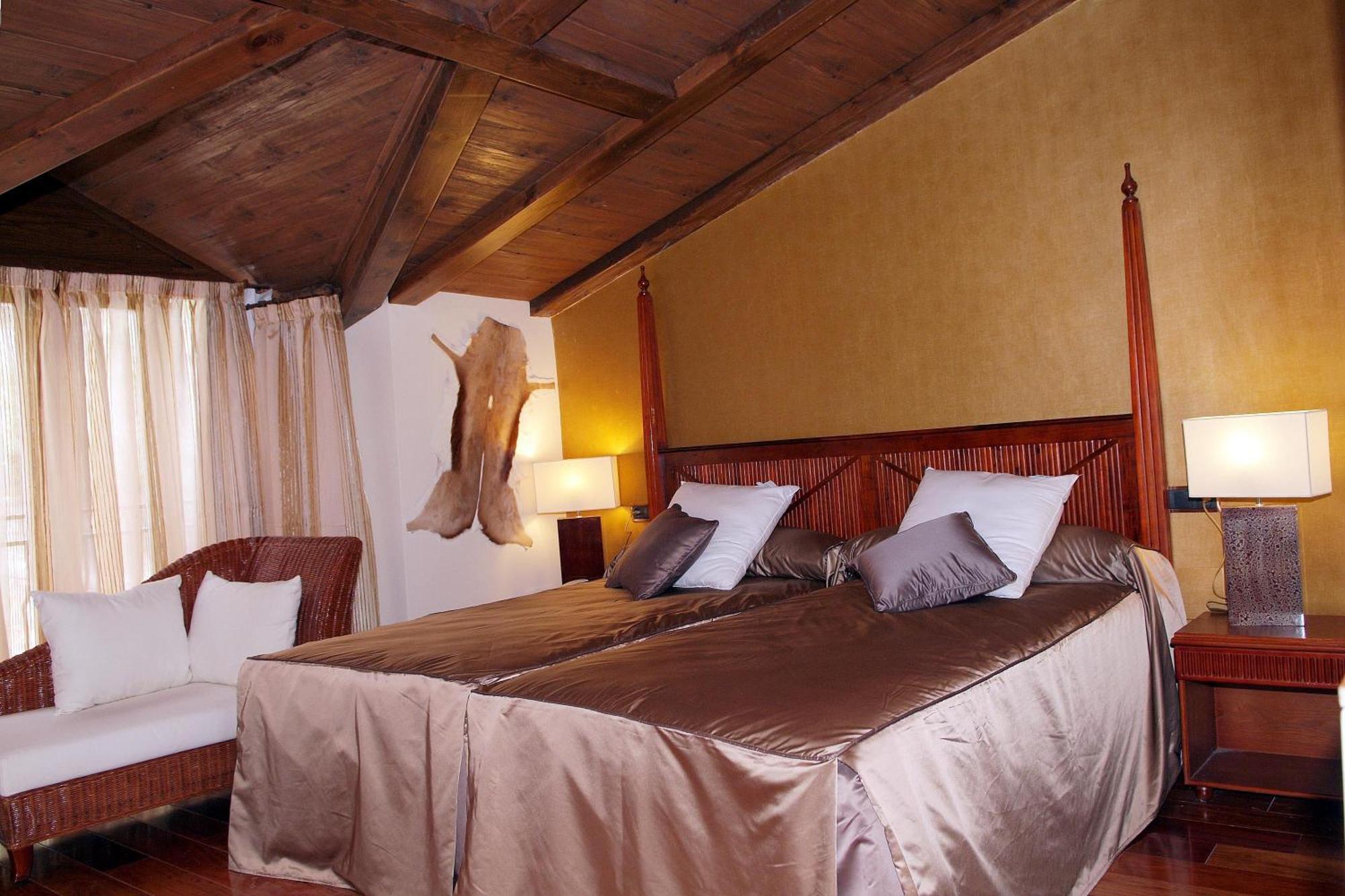 Comfort Twin Room